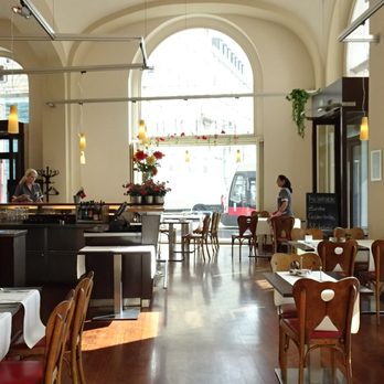 Hotel Regina - Hotels Near Me - Vienna, 9