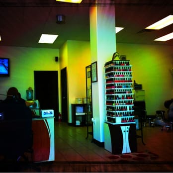 Exp Salon - Needs Sparkling Clients!! - Nail Salons Near Me - Portland, Oregon