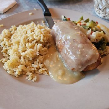Maxfields Pancake House - Chicken Kiev - Breakfast & Brunch Near Me - Schaumburg, Illinois