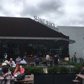 Shake Shack Tysons Corner - Burgers Near Me - McLean, Virginia