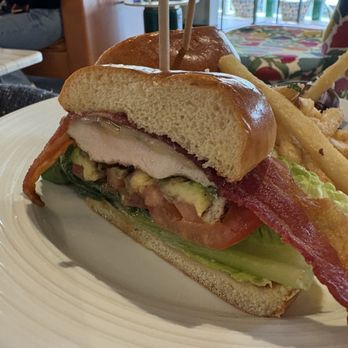 Pinstripes - Chicken sandwich - Bowling Near Me - Walnut Creek, California Pinstripes - Chicken sandwich - Bowling Near Me - Walnut Creek, California
