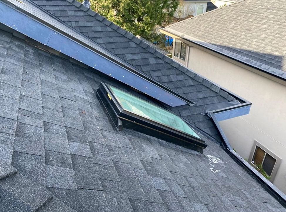 Slide of Hermosa Village Roofing