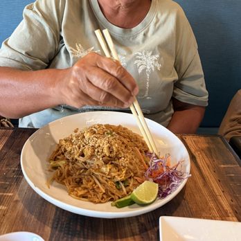 Yaowarat Asian Kitchen - Pad Thai - Asian Fusion Near Me - Stuart, Florida Yaowarat Asian Kitchen - Pad Thai - Asian Fusion Near Me - Stuart, Florida