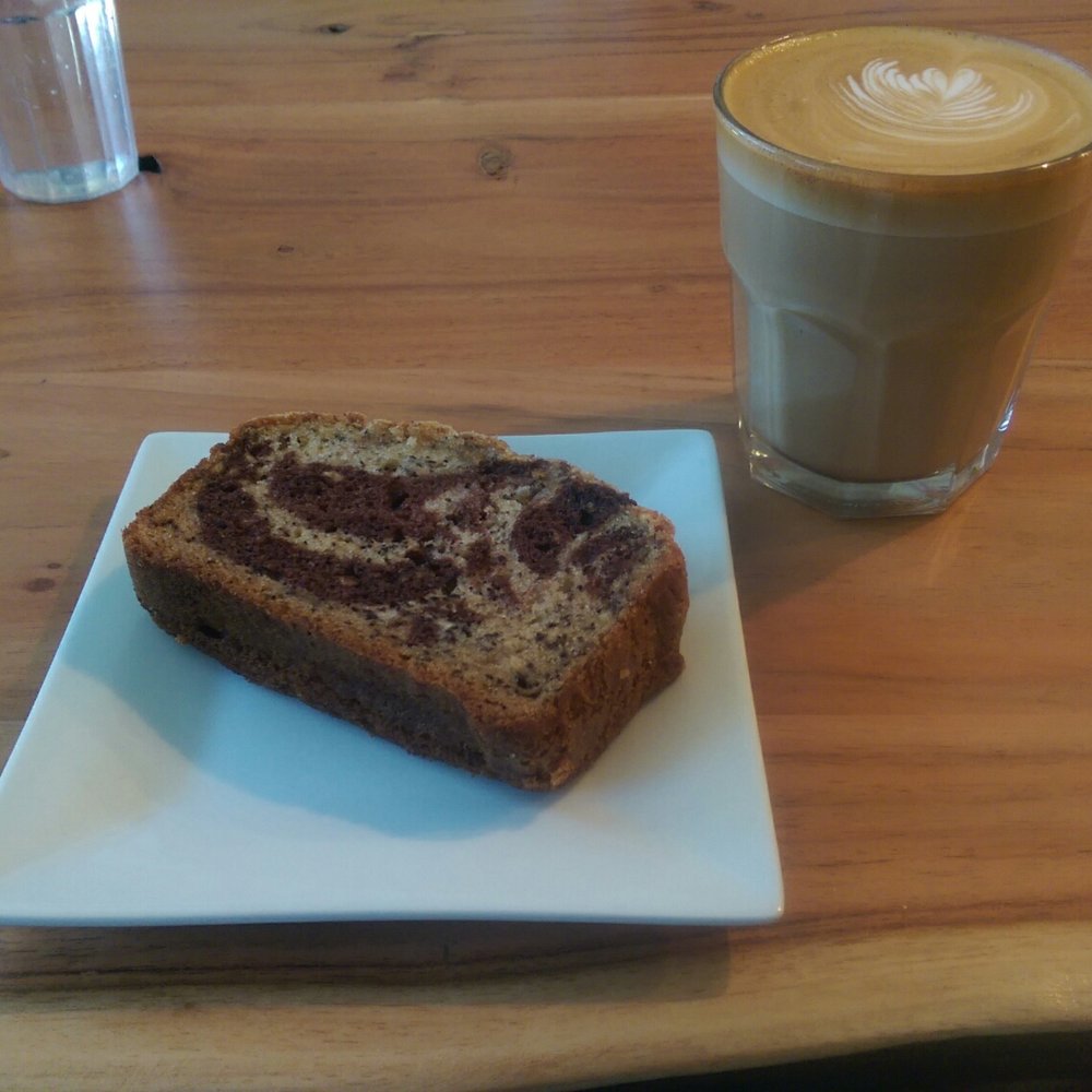 Latte and banana chocolate bread Latte and banana chocolate bread