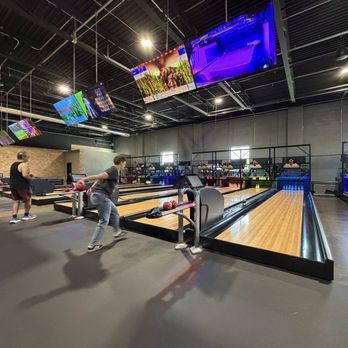 Cahoots - Duckpin Bowling - Arcades Near Me - Rockford, Illinois Cahoots - Duckpin Bowling - Arcades Near Me - Rockford, Illinois