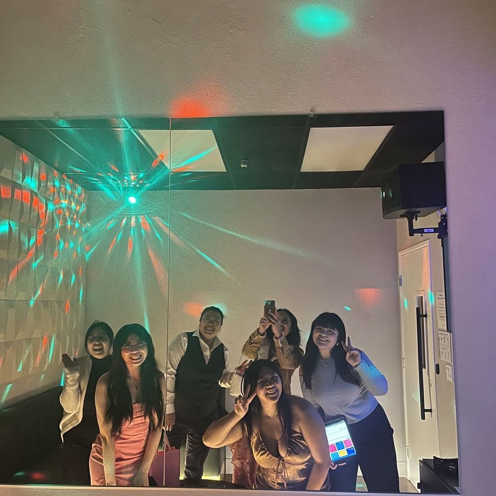 Karaoke Kubo - karaoke room - Karaoke Near Me - Redlands, California
