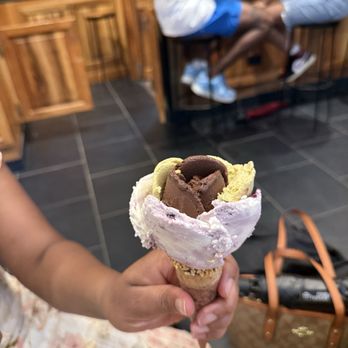 Amorino Gelato - Cone - Desserts Near Me - Raleigh, North Carolina