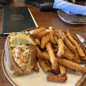 Lewes Oyster House - Seafood Near Me - Lewes, Delaware Lewes Oyster House - Seafood Near Me - Lewes, Delaware