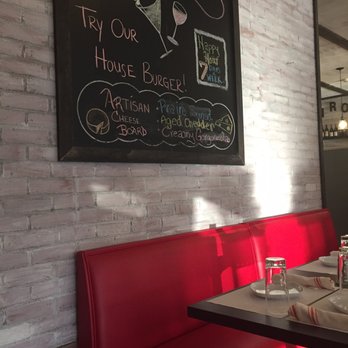 Monroe Social - New American Near Me - Monroe, Connecticut