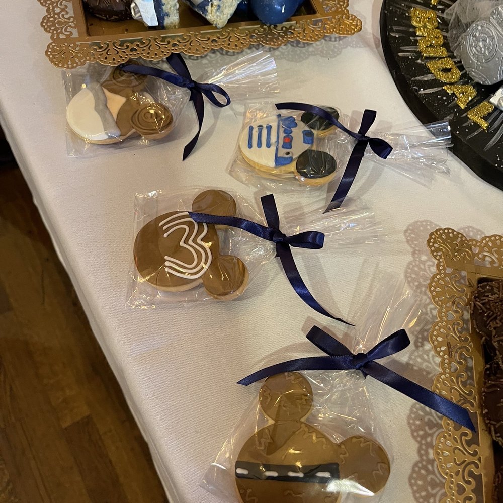 Mother Mousse Bakery - Custom sugar cookie and rice crispy - Bakeries Near Me - Staten Island, New York