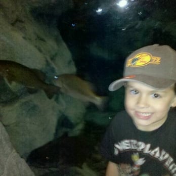 Bass Pro Shops - Outdoor Gear Near Me - Manteca, California