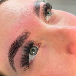 Brow Addicts By Elle - Brow Lamination and Stain