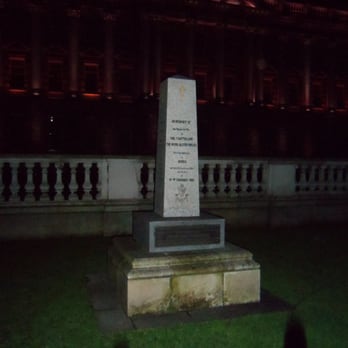 Belfast City Hall - Landmarks & Historical Buildings Near Me - Belfast, BFS Belfast City Hall - Landmarks & Historical Buildings Near Me - Belfast, BFS