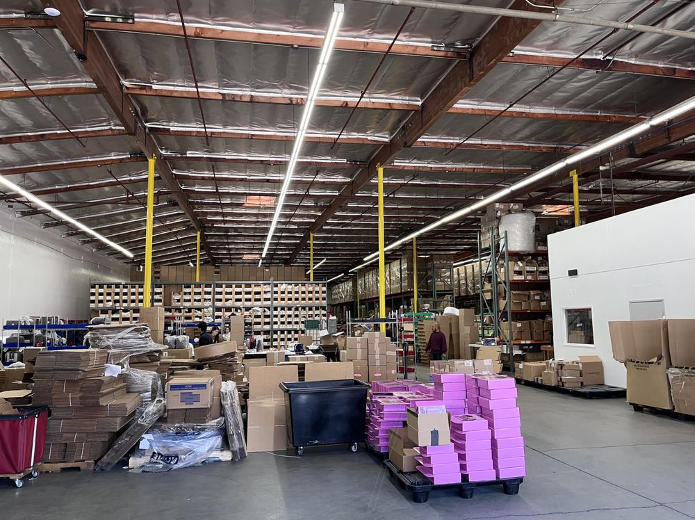 THE SHIPPING BUTLER - Updated July 2026 - 500 S Anderson St, Los ...
