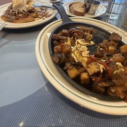 Top Gun Skillet and Bananas Foster Pancake Top Gun Skillet and Bananas Foster Pancake