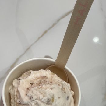 Malai - Rose with Cinnamon Roasted Almonds - Ice Cream & Frozen Yogurt Near Me - Washington, DC, District of Columbia
