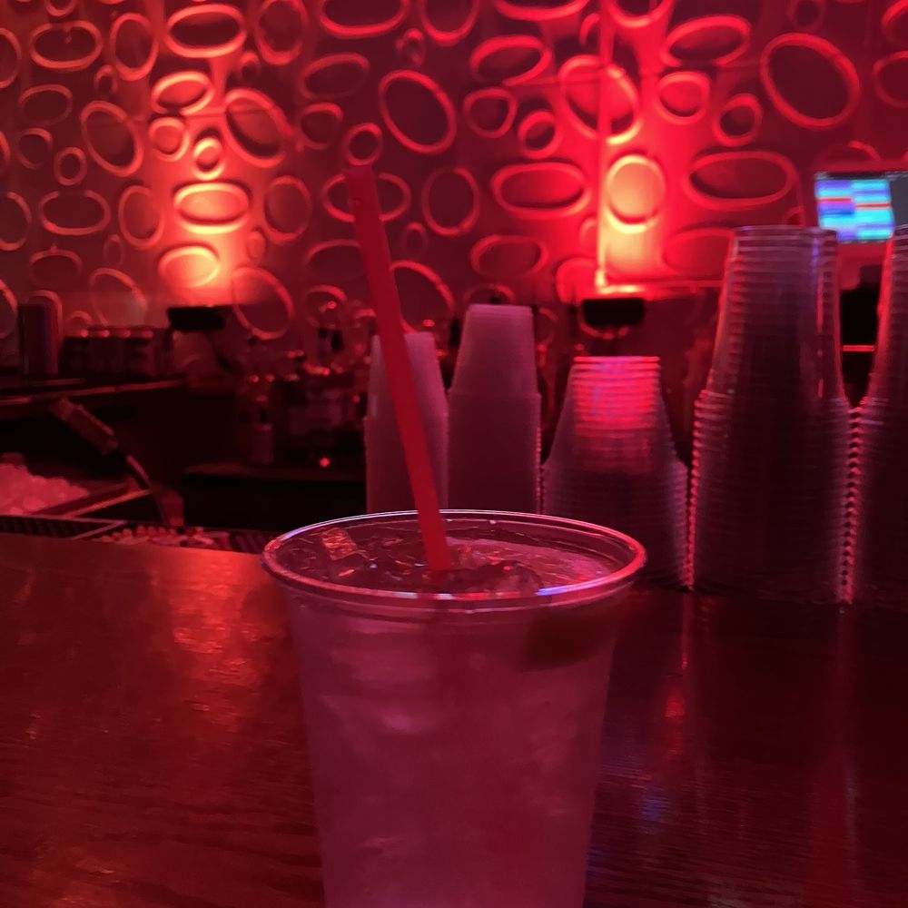 Pronto! - Vodka soda lemon - American Near Me - Royal Oak, Michigan Pronto! - Vodka soda lemon - American Near Me - Royal Oak, Michigan