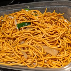 Jumbo Asian Street Food - The best noodles instead of white or fried rice. Great option!