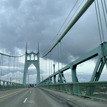 The Lighthouse Restaurant & Bar - Saint johns bridge on E Wintory day - Bars Near Me - Portland, Oregon The Lighthouse Restaurant & Bar - Saint johns bridge on E Wintory day - Bars Near Me - Portland, Oregon