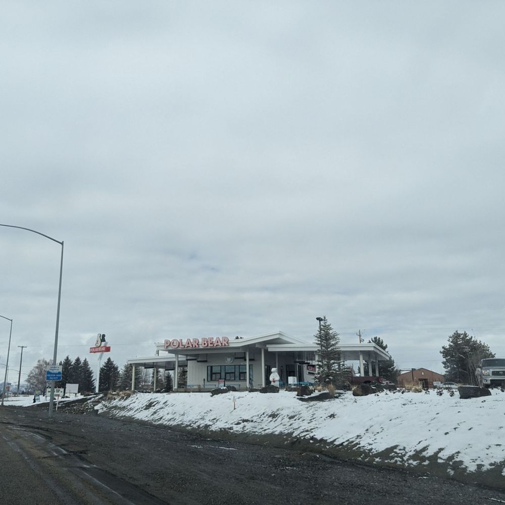 Polar Bear - Outside - Burgers Near Me - Preston, Idaho Polar Bear - Outside - Burgers Near Me - Preston, Idaho