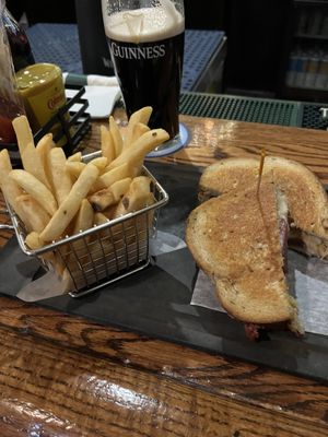 Irish Channel Restaurant & Pub by null