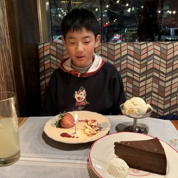 Founding Farmers DC - My boy's 12birthday, Hakeem served us the strawberry chocolate, and the kindle made the birthday wonderful! - American Near Me - Washington, DC, District of Columbia