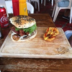Palo Santo - Hamburguesa palo santo... gigante!!!
