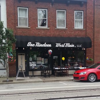 One Nineteen West Main - Quaint Venue in Downtown LaGrange - New American Near Me - La Grange, Kentucky