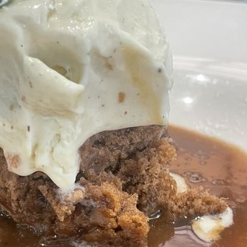 Balan's - Bread pudding - Cocktail Bars Near Me - Miami, Florida