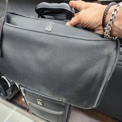 Luggage Outlet