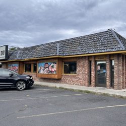 I Love Tofu - Exterior