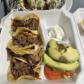 Las Trancas - "4 corn quesadillas" with barbacoa - Mexican Near Me - Austin, Texas Las Trancas - "4 corn quesadillas" with barbacoa - Mexican Near Me - Austin, Texas