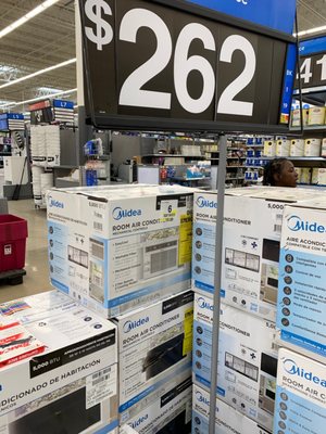 Walmart Supercenter by null