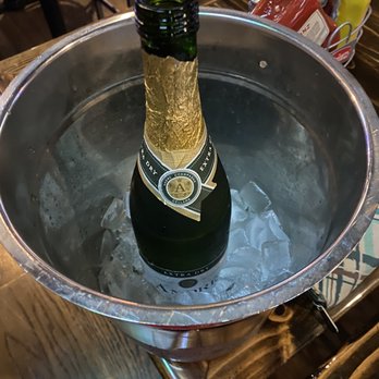 Sloan's Pub House - Bottomless Mimosas...orange juice, pineapple juice, or pomegranate juice - Pubs Near Me - Collinsville, Illinois Sloan's Pub House - Bottomless Mimosas...orange juice, pineapple juice, or pomegranate juice - Pubs Near Me - Collinsville, Illinois