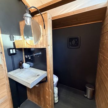 Under Canvas Yosemite - Sink and toilet area - Campgrounds Near Me - Groveland, California Under Canvas Yosemite - Sink and toilet area - Campgrounds Near Me - Groveland, California