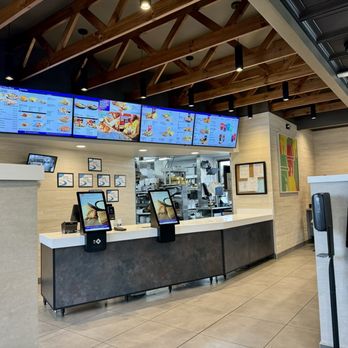 Taco Bell - Order Counter - Fast Food Near Me - Anniston, Alabama