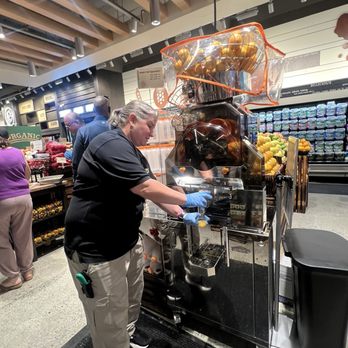 Barons Market - Juicer - Grocery Near Me - Carlsbad, California Barons Market - Juicer - Grocery Near Me - Carlsbad, California