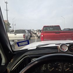 Port Aransas Ferry - This ferry wait is TRASH