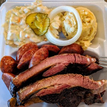 Vernon's Kuntry Bar-B-Que - ows a plate of meat and sides - Barbeque Near Me - Conroe, Texas Vernon's Kuntry Bar-B-Que - ows a plate of meat and sides - Barbeque Near Me - Conroe, Texas
