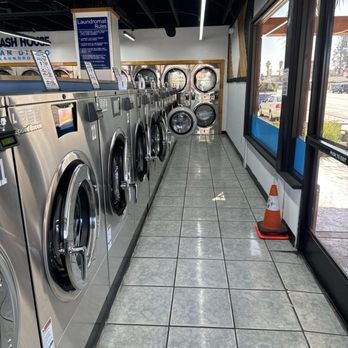 Wash House - Laundromat Near Me - Chula Vista, California Wash House - Laundromat Near Me - Chula Vista, California