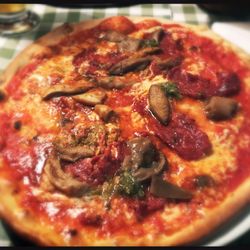 Pizzeria Italia Antica - Pizza Callabrese