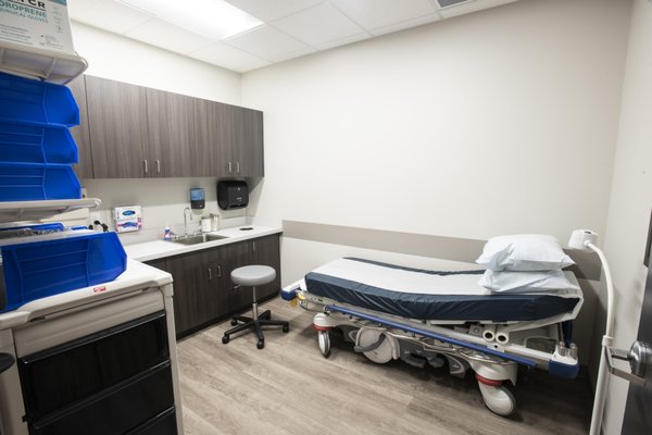 BEAUMONT URGENT CARE - Updated April 2026 - 27 Photos &amp; 72 Reviews ...