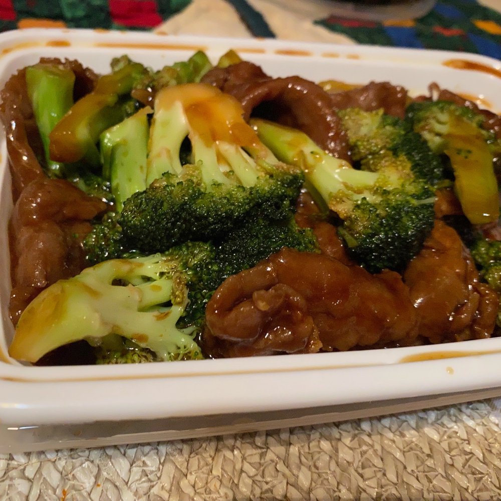Royal Wok - 113. Beef with Broccoli - Chinese Near Me - Springfield, New Jersey