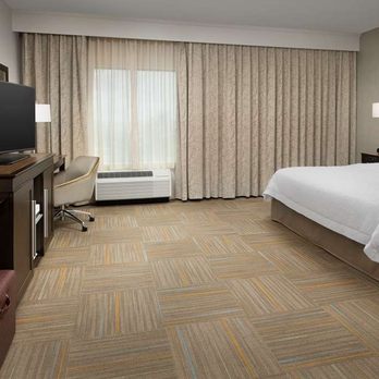 Hampton Inn & Suites Phoenix Tempe - Guest room amenity - Hotels Near Me - Tempe, Arizona