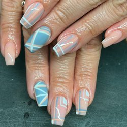 Polished Beauty Parlor - Abstract
NAILTECH: Valencia
#nailsalonsnearme #nails #eastpointenails
