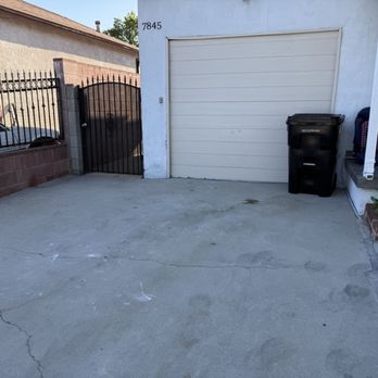 R&M Junk Removal - Junk Removal & Hauling Near Me R&M Junk Removal - Junk Removal & Hauling Near Me