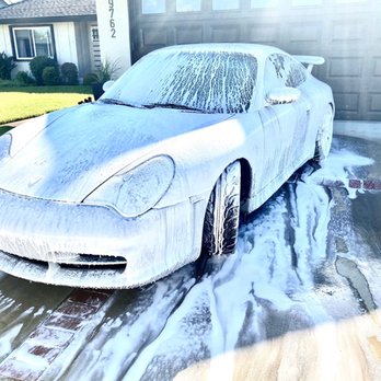Loredo Detailing - Complete exterior wash - Car Wash Near Me Loredo Detailing - Complete exterior wash - Car Wash Near Me