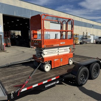 United Rentals - My new Snorkel scissor lift, loaded and ready to go!! - Building Supplies Near Me - Rocklin, California United Rentals - My new Snorkel scissor lift, loaded and ready to go!! - Building Supplies Near Me - Rocklin, California
