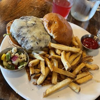 Beatrix - Prime Burger - New American Near Me - Chicago, Illinois Beatrix - Prime Burger - New American Near Me - Chicago, Illinois