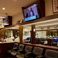 Richmond Barbers - Inside